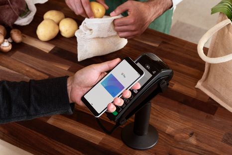 Google Pay being used to purchase groceries.jpg